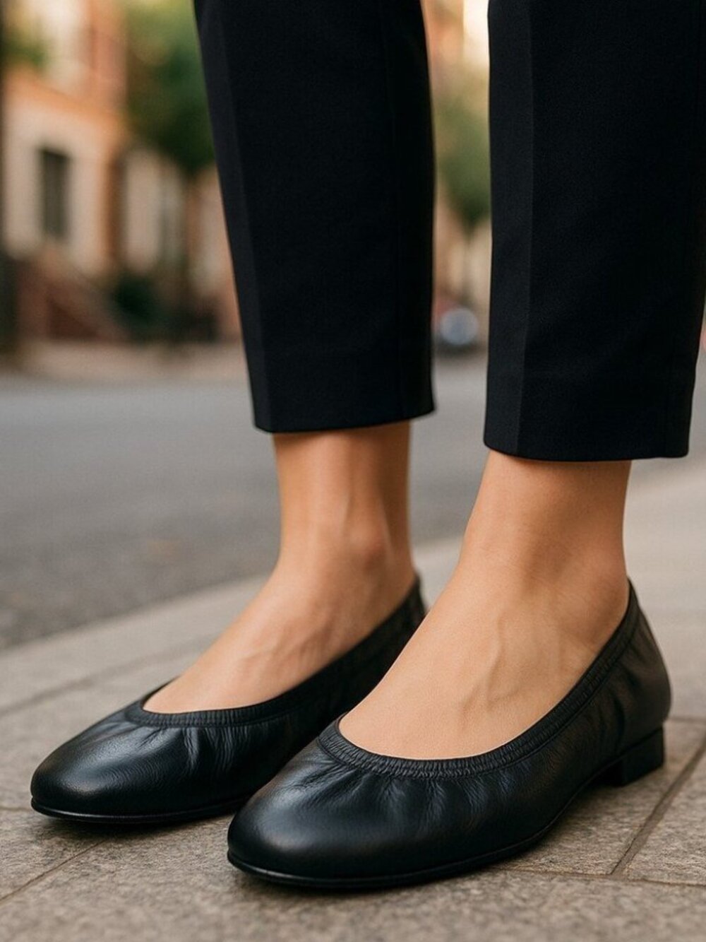 YOSI SAMRA Samara Foldable Ballet Flats 8 Black Leather Scrunch Travel Shoes